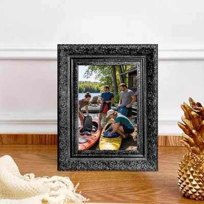 Sophisticated Picture Frame for Anniversary Gifts