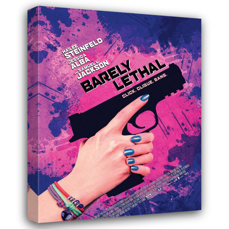 Barely Lethal, H 18 po x l 14 po