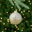 Ornement de Noël en forme de flocon de neige 4 po or et blanc