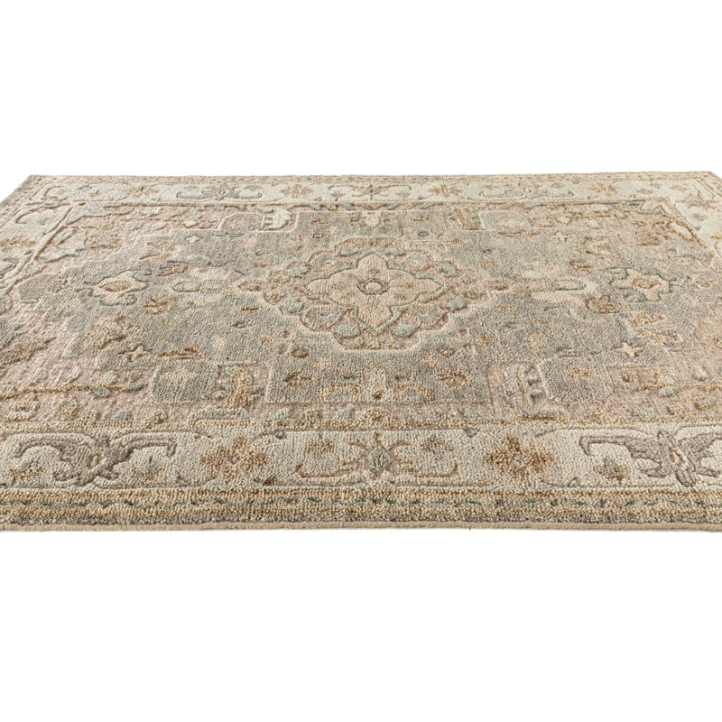 Shirin Hand Knotted Wool Indoor Rug, 2'6x8'