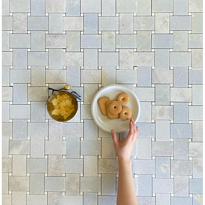 Carreau de mosaïque de mur et de plancher en marbre 11 po x 11 po Celeste Mega