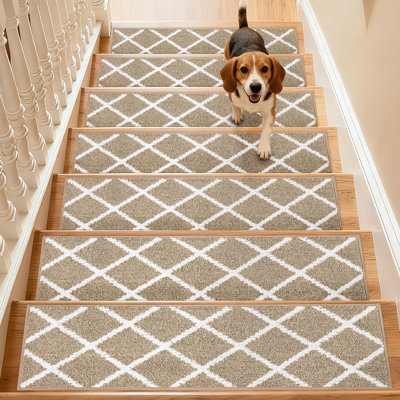 Tapis d'escalier antidérapants 28 po x 9 po pour marches d'escalier en bois