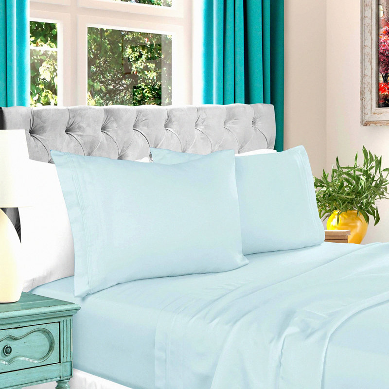 Cotton Percale Sheet Set - Deep Pocket Bedding Bundle with 4 Pieces: 1 Flat Sheet, 1 Fitted Sheet, 2 Pillowcases - Crisp, Cool, Strong Linens