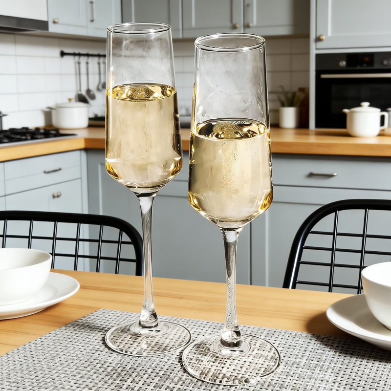 Ensemble de 12 flûtes à champagne, verres à vin mousseux de 7,5 oz de long et transparents pour les mariages, les fêtes, les anniversaires et les bars à domicile