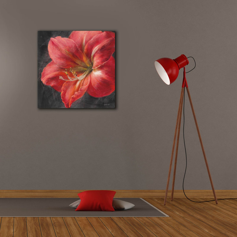 Art mural sur toile  «Vivid Floral 3 C» par Danhui Nai, H 26 po x l 26 po