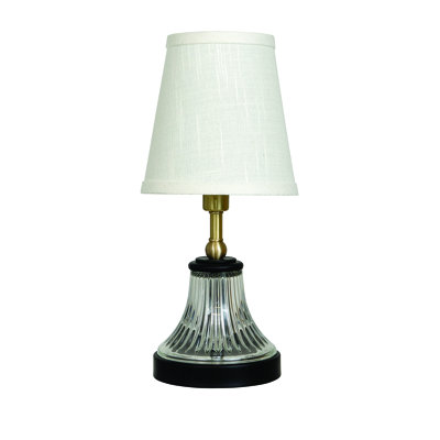 Teauna Metal Table Lamp
