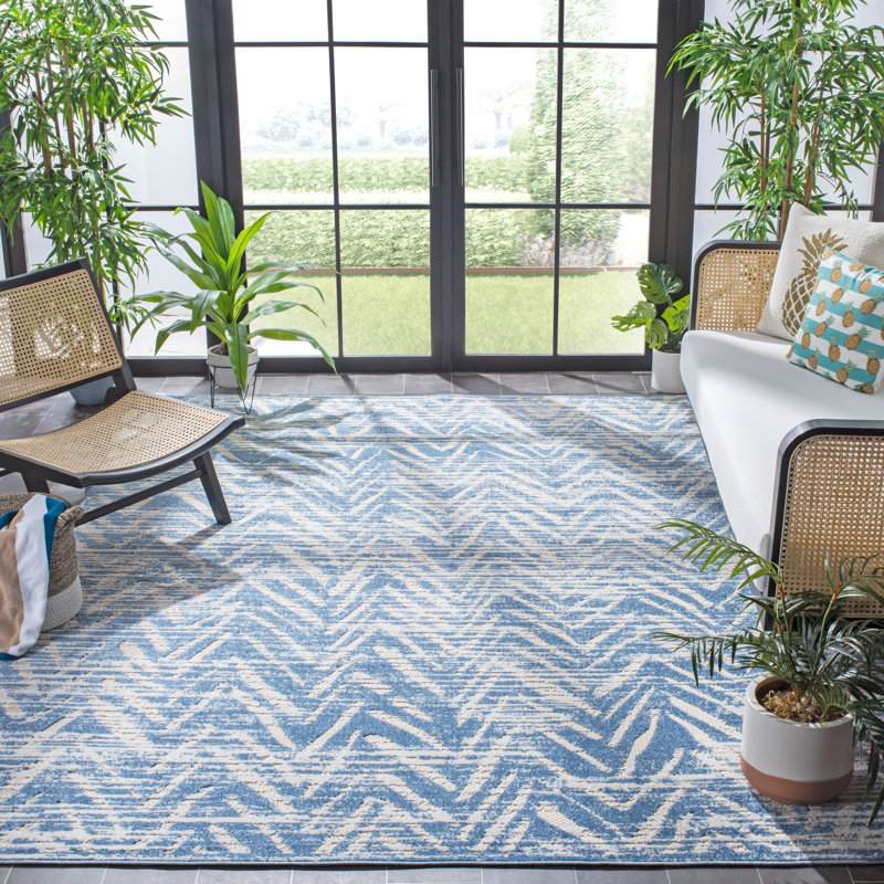 Lutton Chevron Machine Woven Polypropylene Indoor / Outdoor Area Indoor/Outdoor Area Rug in Blue/White, Rectangle 4' x 6'