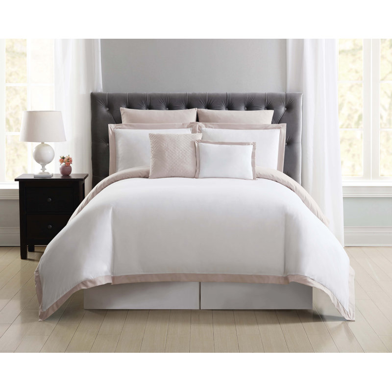 White and Gray Full/Queen Modern Duvet Cover Set with Decorative Pillows