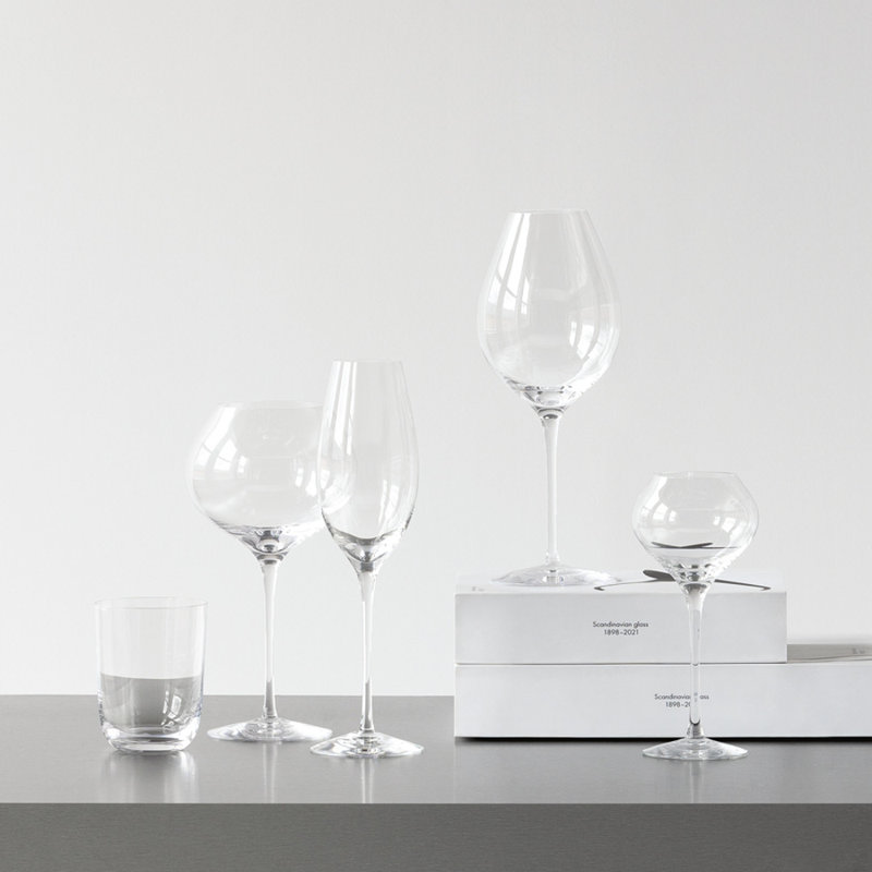Difference Handmade White Wine Glass