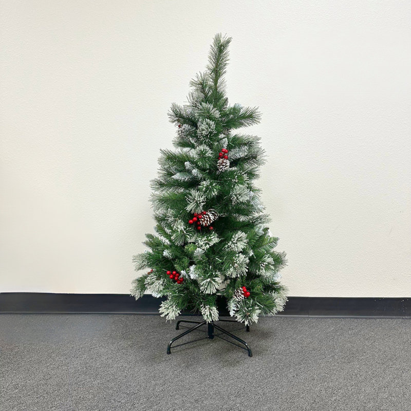 Arbre de Noël artificiel 3,8 pi avec baies et pommes de pin