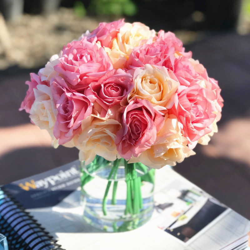 Arrangement floral roses en vase, Rose / Jaune