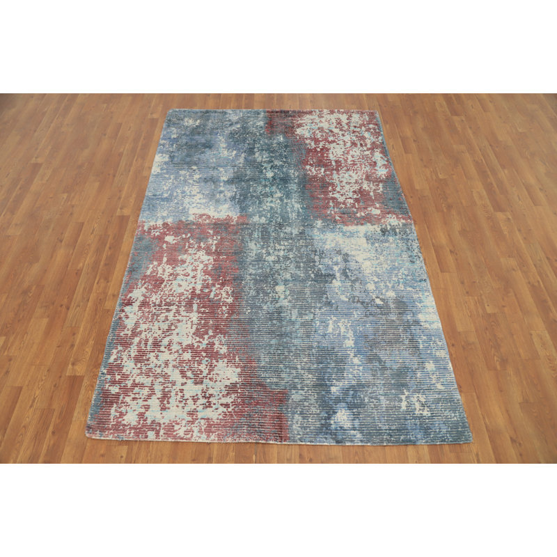 Tapis moderne et abstrait 5 x 8 dans des teintes douces