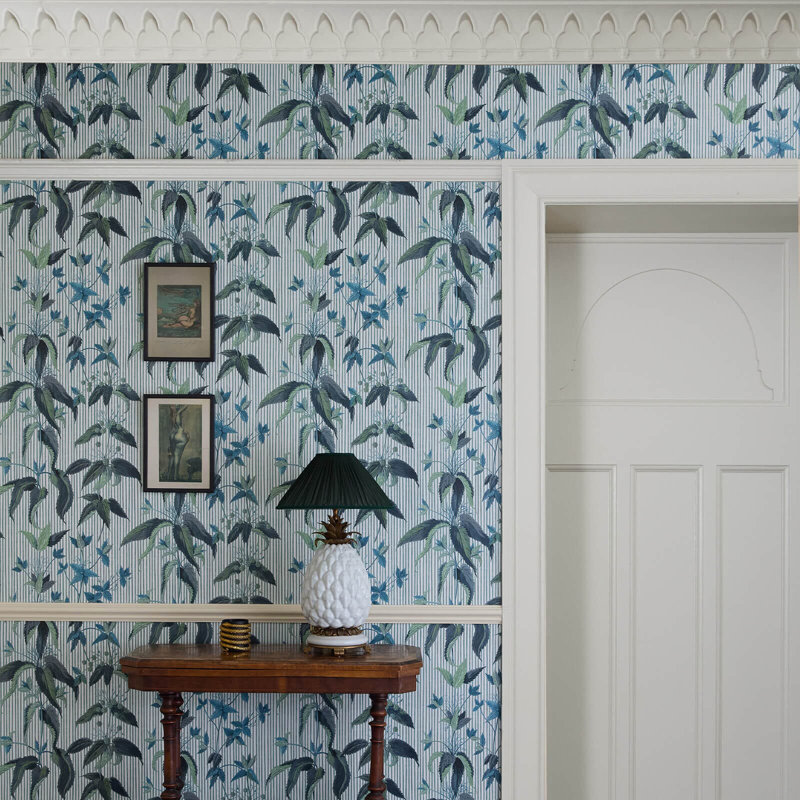 Urtica Wallpaper, Myrtle
