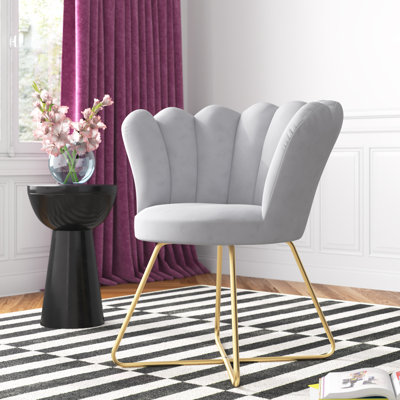Fauteuil demi-tonneau en velours touffeté de 42,9 cm Tierra