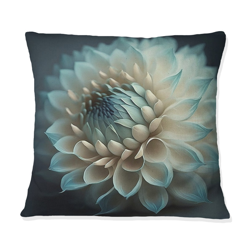 Fleurs bleues et blanches Dahlia V - Coussin décoratif imprimé Dahlia