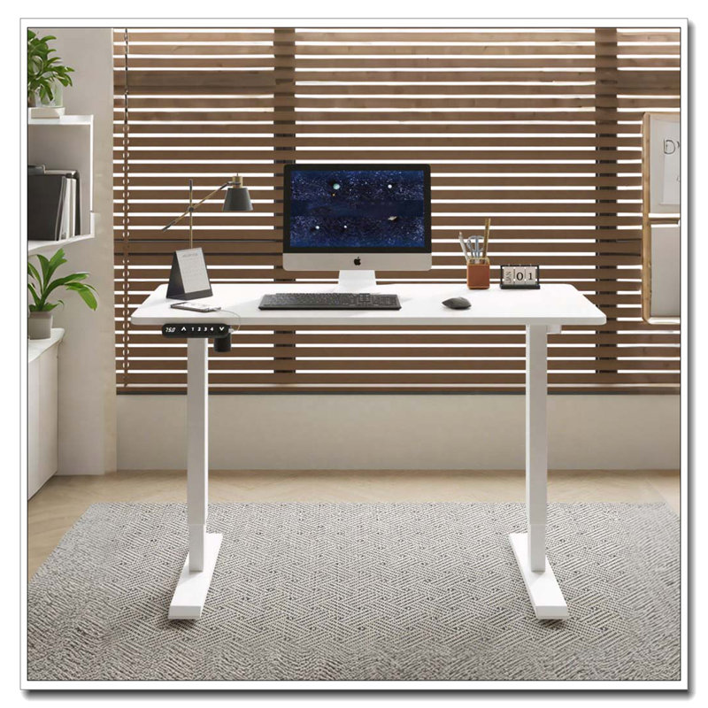 Bureau électrique à hauteur réglable, H 24 po x l 55 po x P 24 po, Blanc / blanc
