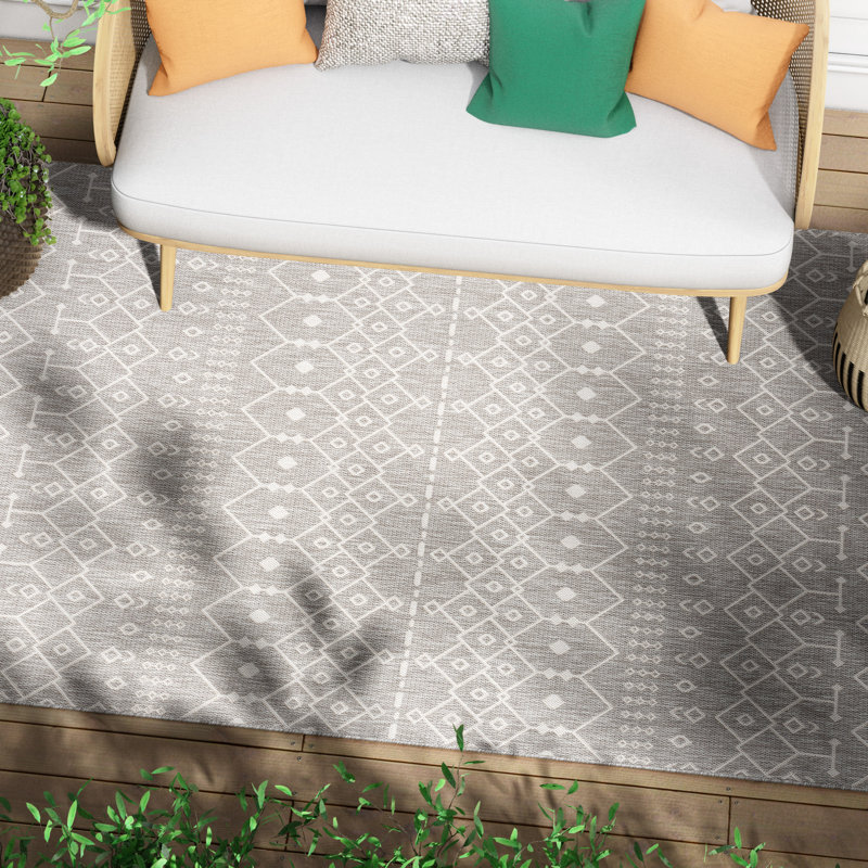 Marshanna Nord Trellis Light Grey Ivory Indoor/Outdoor Flat-Weave Area Rug, Rectangle 7'10" x 9'10"