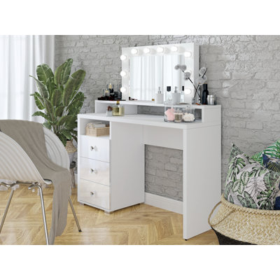 Jandreau Dressing Table with Mirror