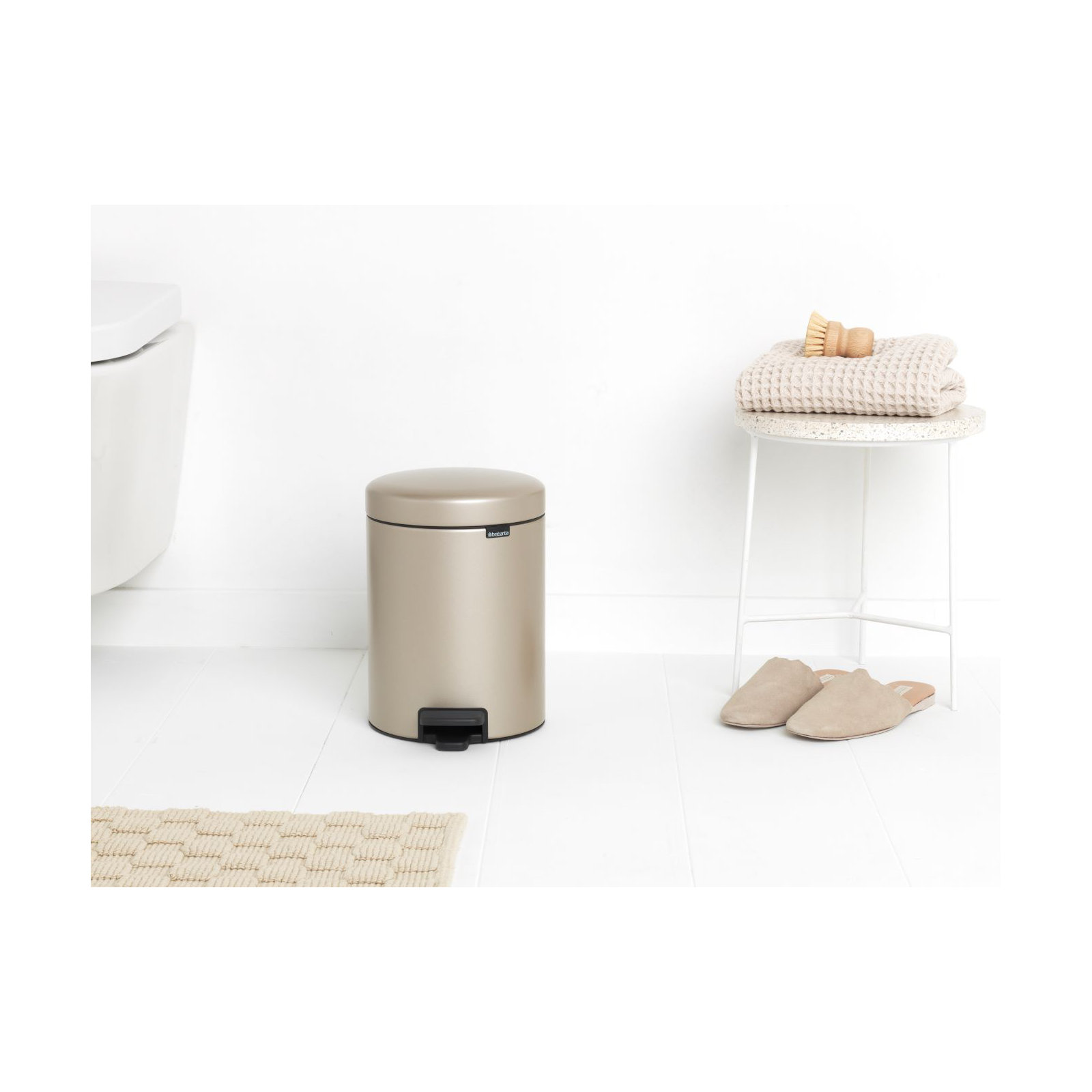 Brabantia NewIcon Step On Trash Can, 1.3 Gallon (5 Liter), Metallic Gold