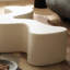 Table basse simple de style crème-104507678-104507677