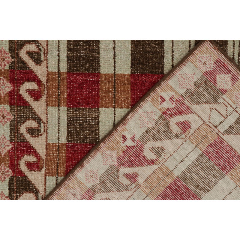 Distressed Geometric Area Rug, Rectangle 8' x 10'