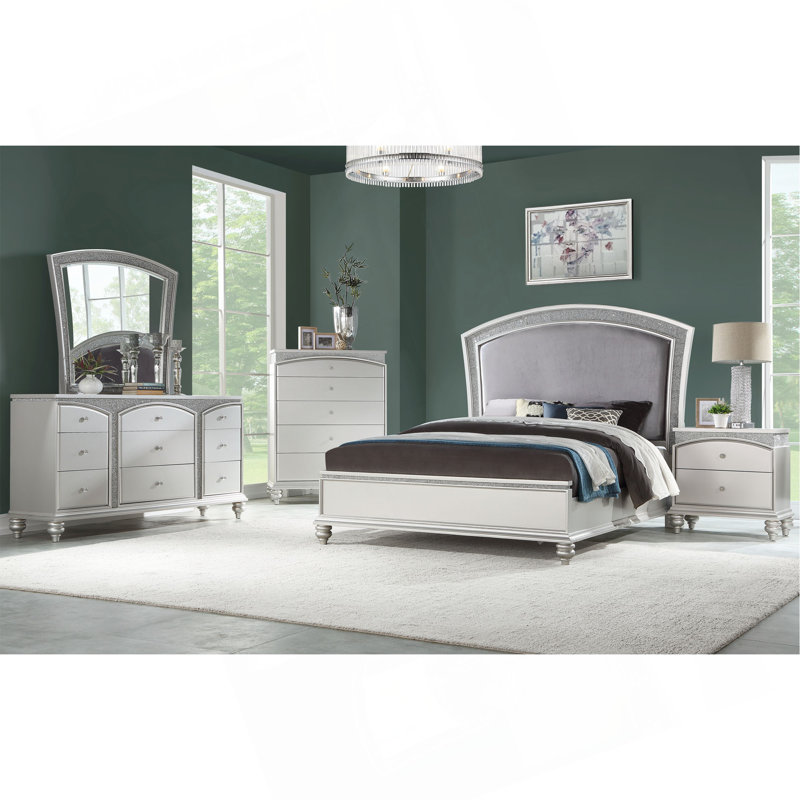 Lit en tissu et finition platine Maverick, Grand lit
