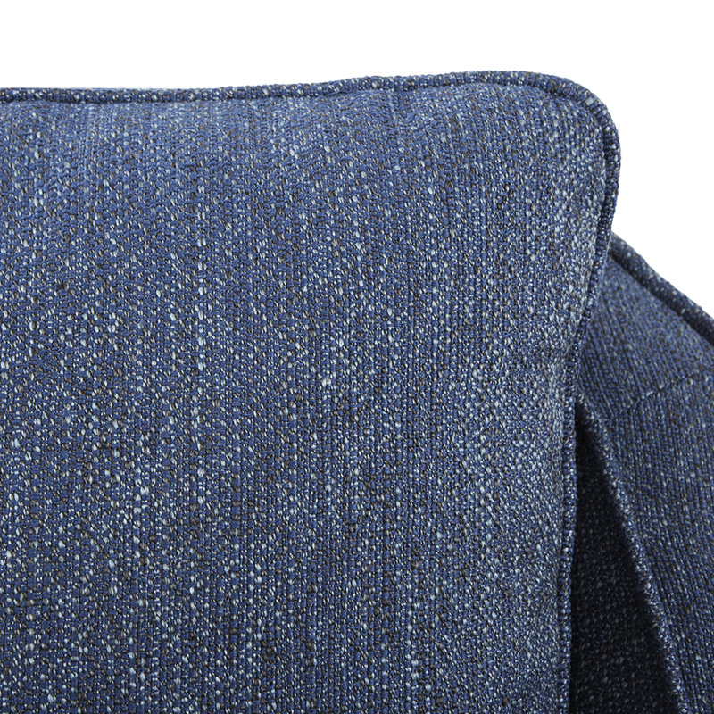 Fauteuil pivotant avec coussin d'assise à silhouette épurée et passepoil double
