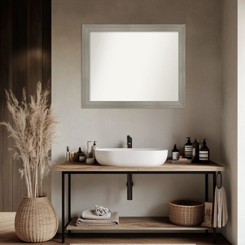 Miroir mural de salle de bain Grand Greywash, 25,75 po x 31,75 po, Gris délavé
