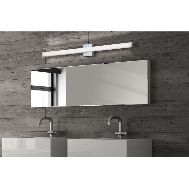 Éclairage pour meuble-lavabo à DEL Ronning, H 2 po x l 48 po x P 2 po, Chrome chrome