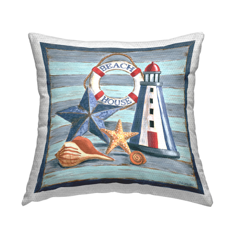 Coussin d'extérieur Rustic Beach House on Stripes par Jennifer Brinley