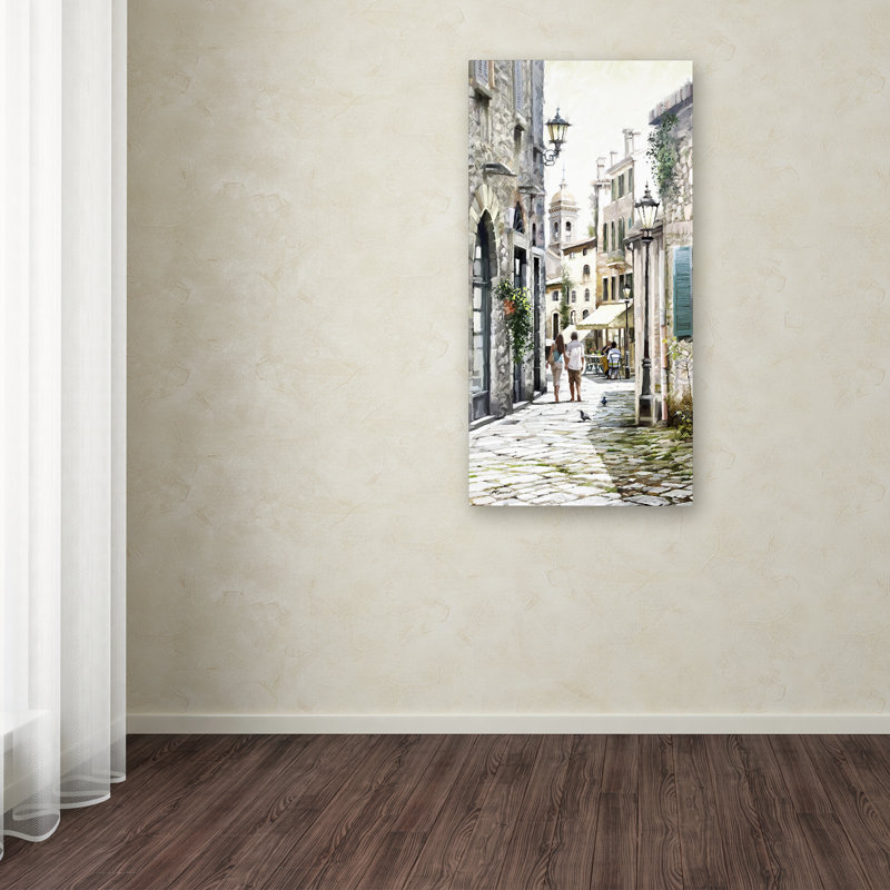 «Romantic Stroll», reproduction sur toile, H 47 po x l 24 po x P 2 po