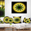 Motif de fleur noir et jaune fractal - coussin imprimé abstrait-29604533-29604530