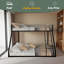 Lit simple au-dessus d'un lit double