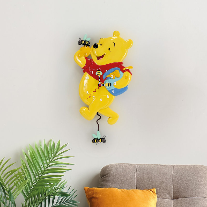 Horloge murale à pendule sculptée Winnie l'Ourson, fonctionnant à piles, Allen Designs Disney, 30 cm (12 po)