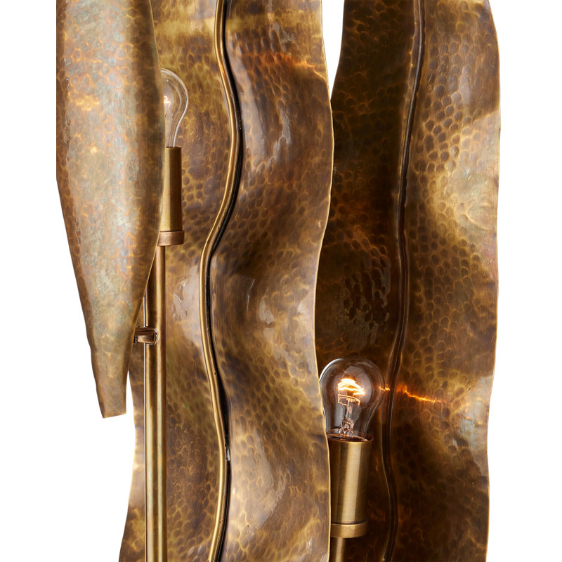 Musa Traditional Floor Lamp