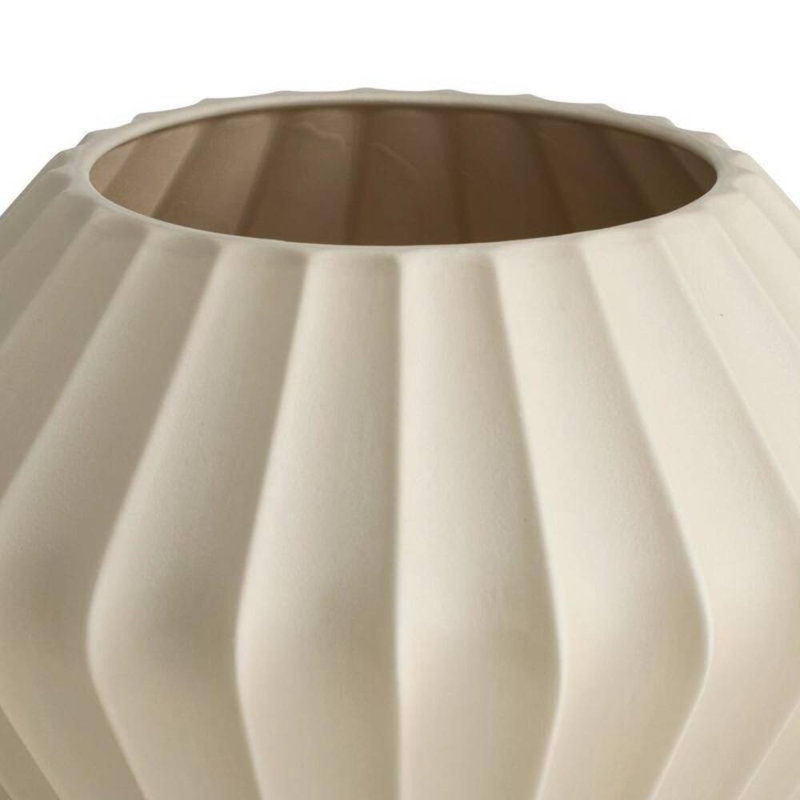Kaliana Porcelain China Table Vase