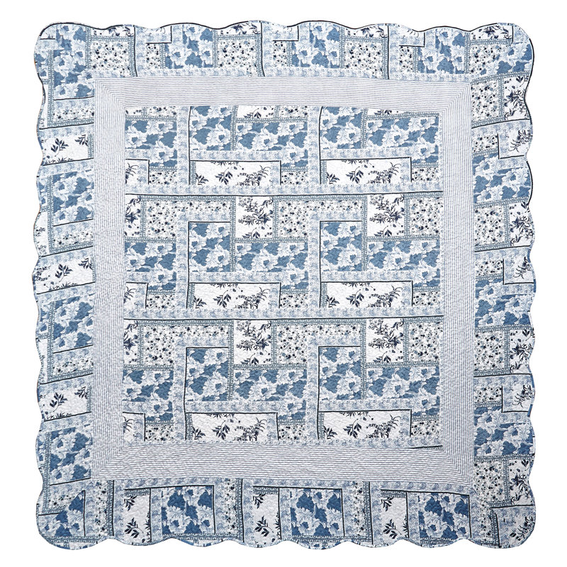 Byrne Traditional Polyester Floral Quilt, Super Queen