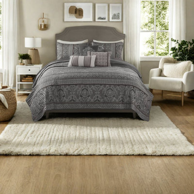 Luxurious Polyester Jacquard Bedding Sets, Reversible Design For Home