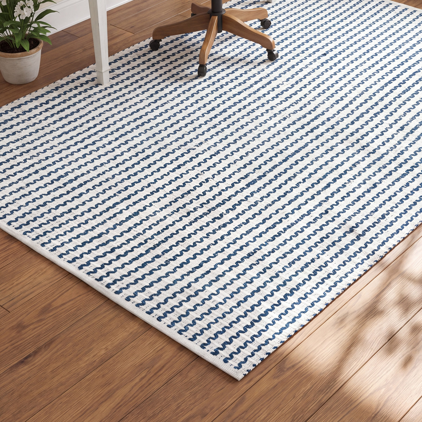 Hand-Woven Chevron Cotton Rug, Rectangle 3' x 5'