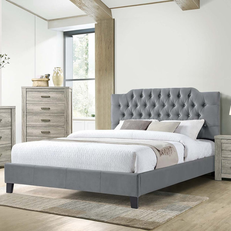 Superbe lit en velours gris avec lit double et cadre de lit capitonné moderne