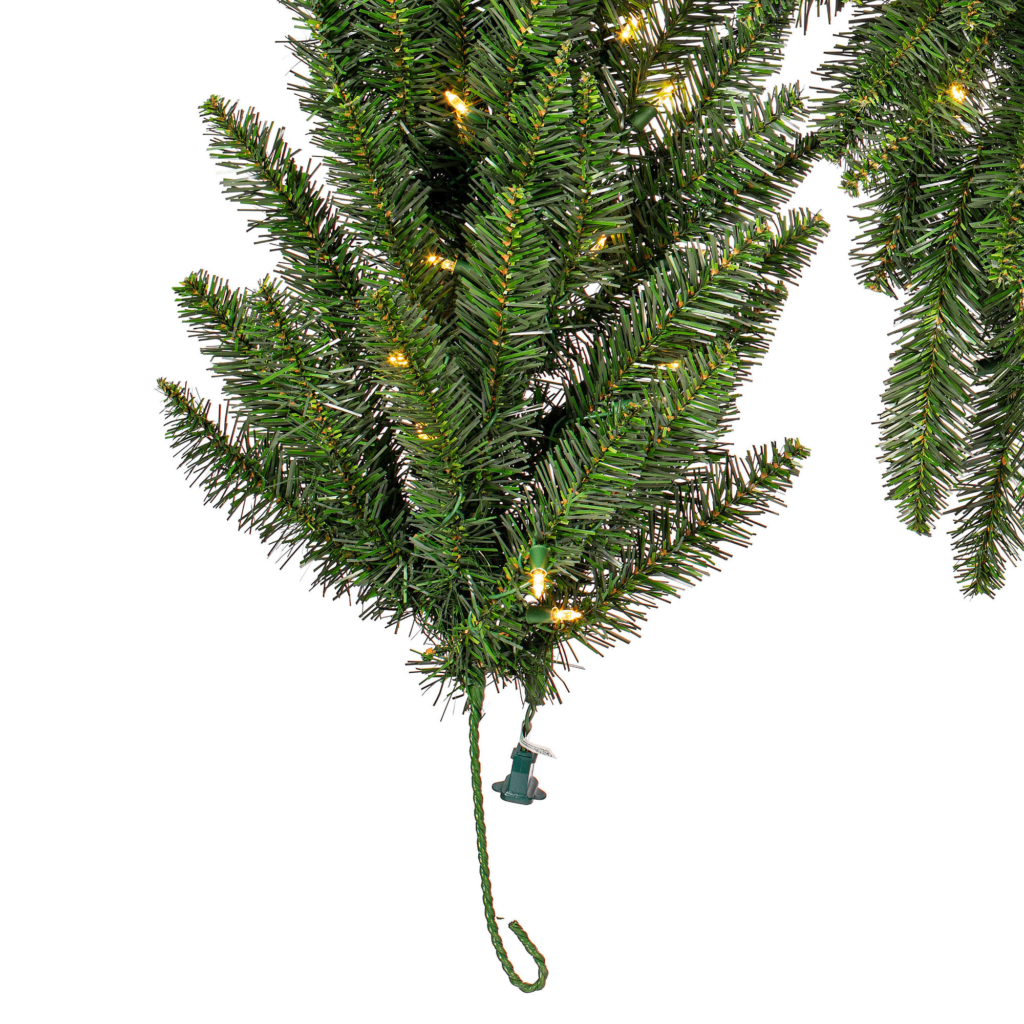 Peabody 108'' in. Lighted Faux Garland, 20" x 108", Green