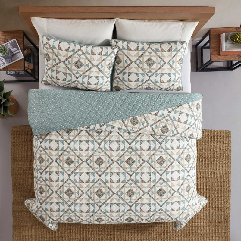 Annie Blue and Beige Cotton Twin Reversible Quilt Set