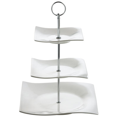 Motion Cake Stand