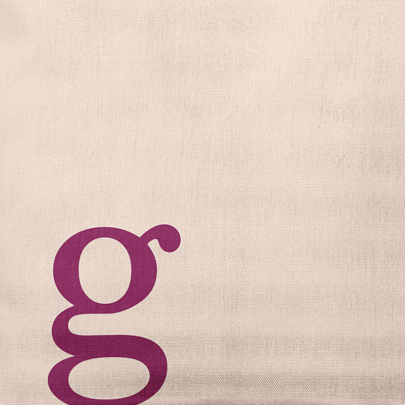 Coussin décoratif moderne Modern Monogram, 26 po x 26 po, Rose cendré, G