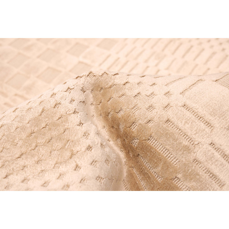 Tapis crème Loreto 5 pi 5 po x 8 pi 0 po