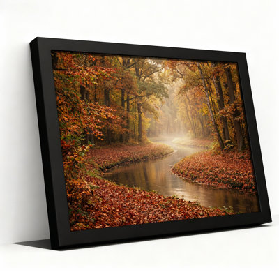 Tableau sur toile représentant une rivière sinueuse dans une forêt d'automne orange