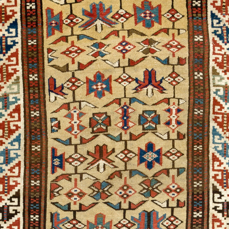 Tapis antique de style Daghestan, vers 1880