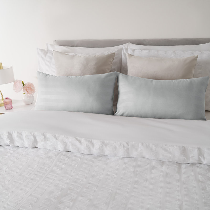 Farda Bolster Pillow Cover