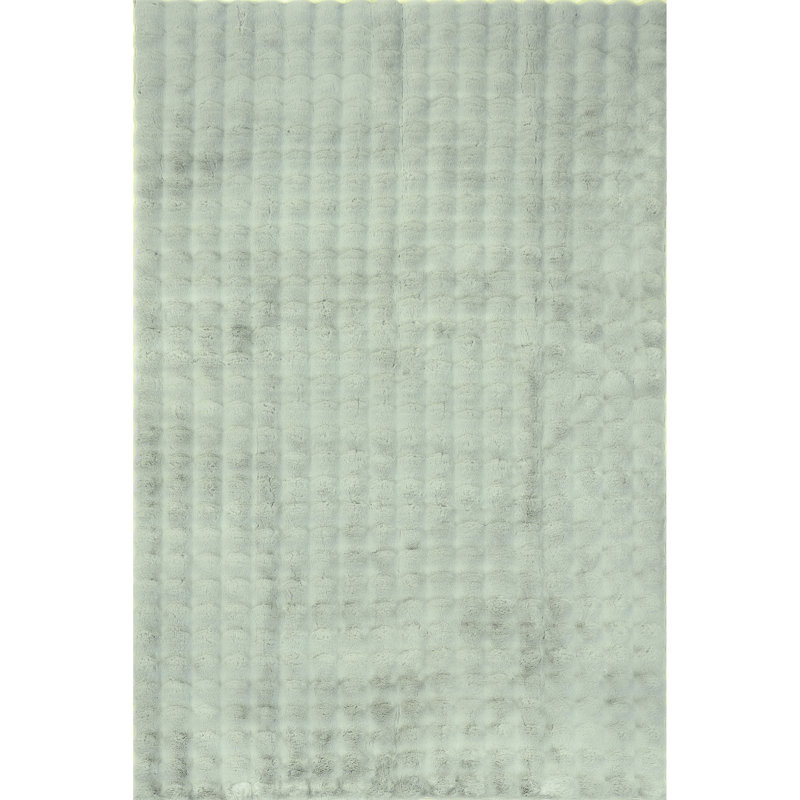 Jeni SuperiorWash Solid Faux Rabbit Machine Washable Area Rug, Rectangle 3'9" x 6'