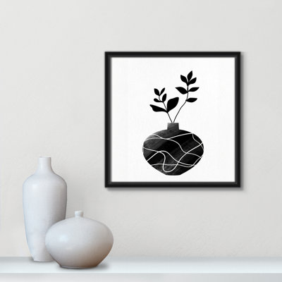 Vase noir I - reproduction carrée par Kimberly Allen